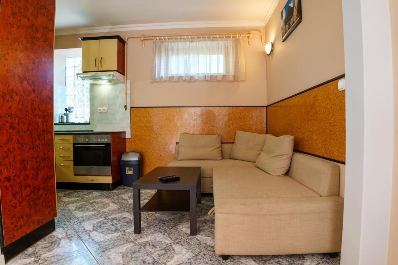 Aranyhid Vendeghaz Hotel Makó Екстериор снимка