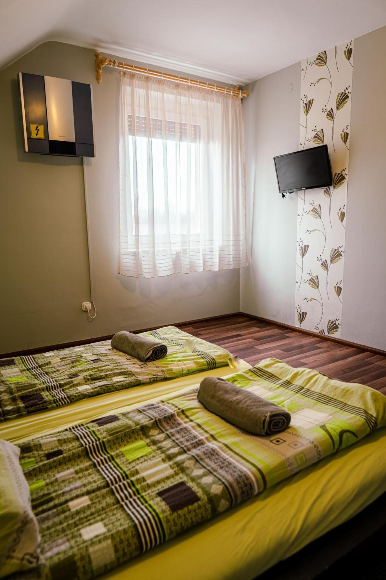 Aranyhid Vendeghaz Hotel Makó Екстериор снимка